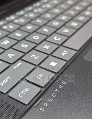 New Laptop HP Spectre 14 16GB Intel Core Ultra 7 SSD 1T