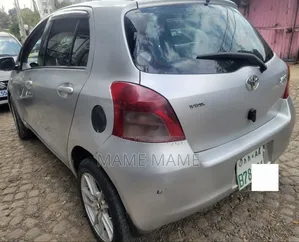 Toyota Yaris 2007 Silver