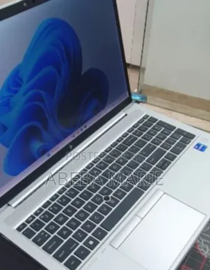 New Laptop HP EliteBook 850 G8 16GB Intel Core I7 SSD 512GB