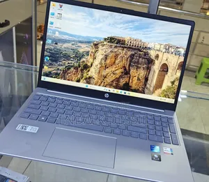 New Laptop HP Stream Notebook 16GB Intel Core I5 SSD 1T