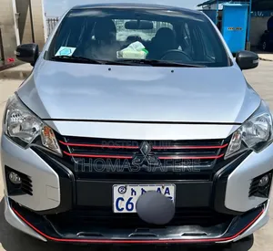 Photo - Mitsubishi Attrage 2023 Silver