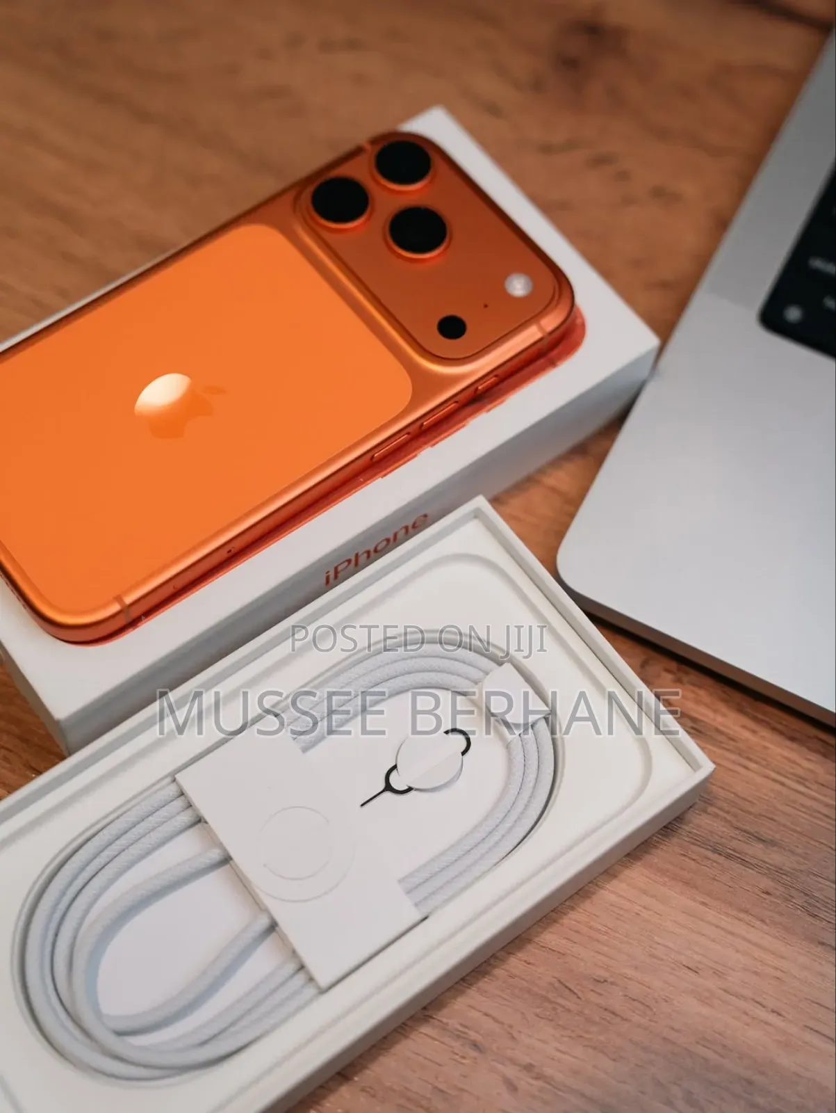 New Apple iPhone 17 Pro Max 256 GB Orange