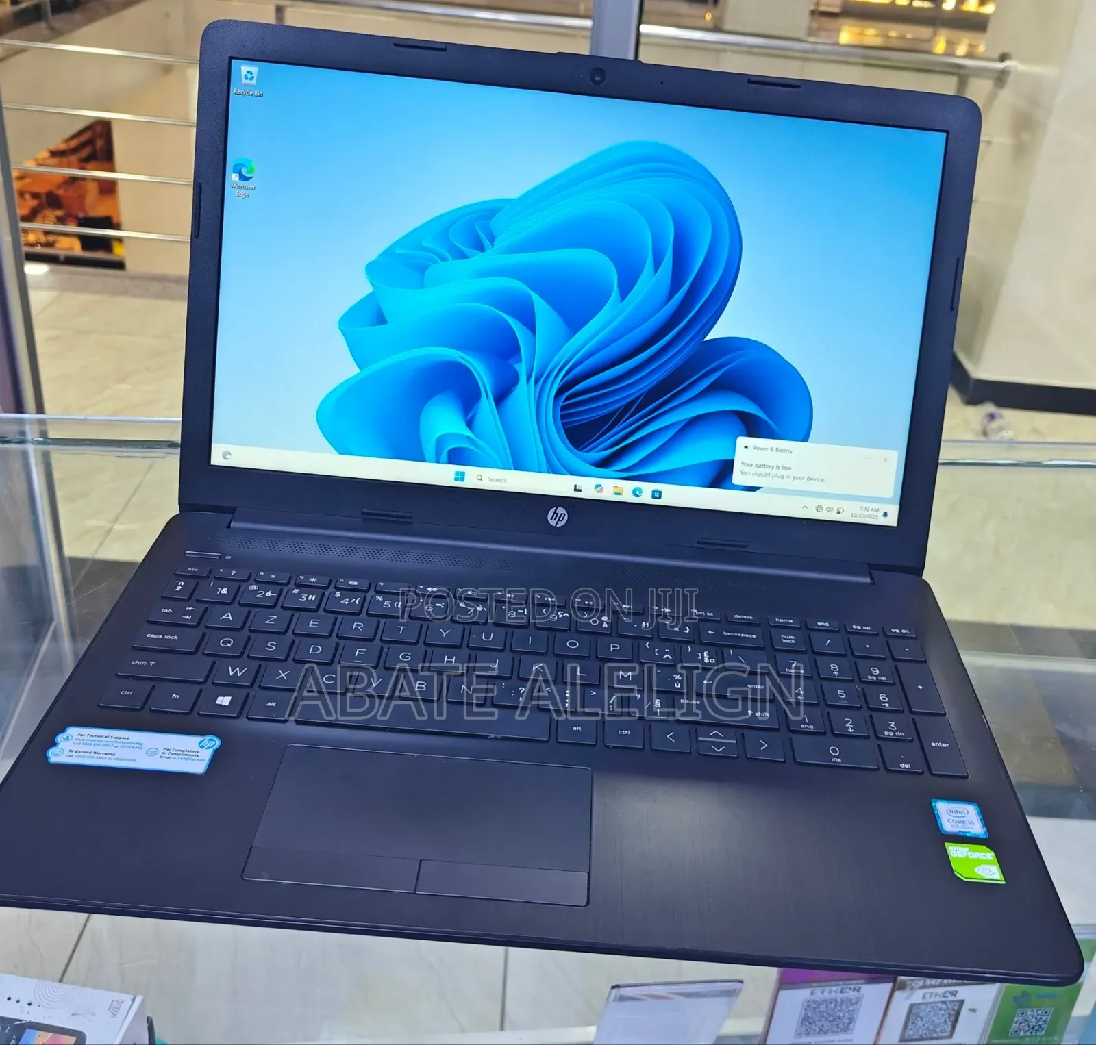 New Laptop HP Stream Notebook 8GB Intel Core I5 HDD 1T