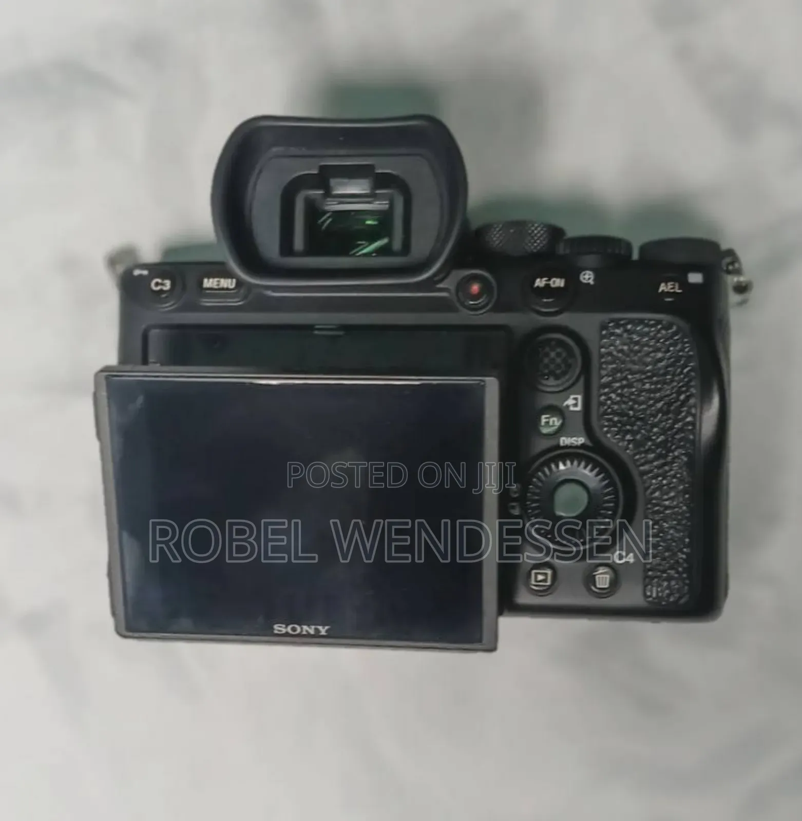 Sony A7r Mark4 Camera 28-70mm Kit Lens