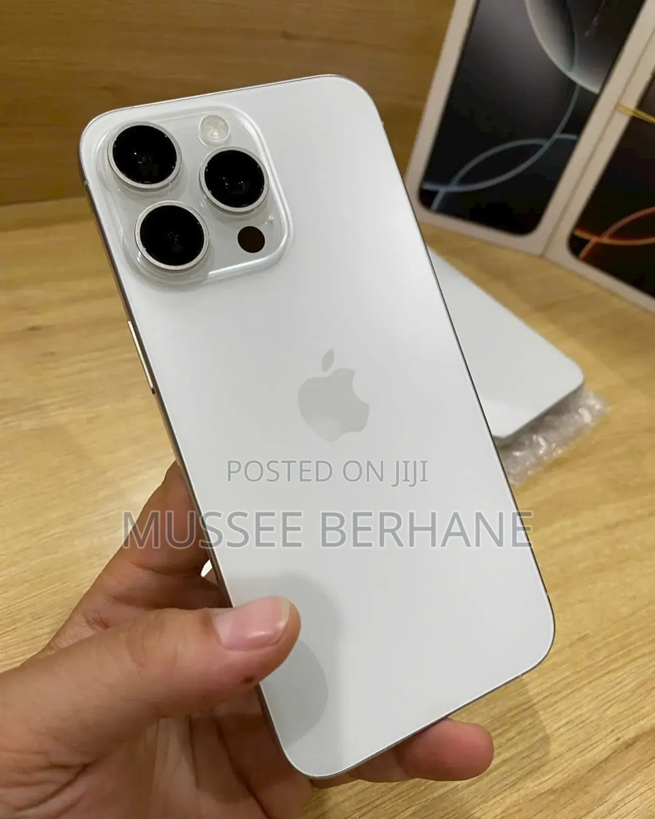 Apple iPhone 15 Pro Max 256 GB White