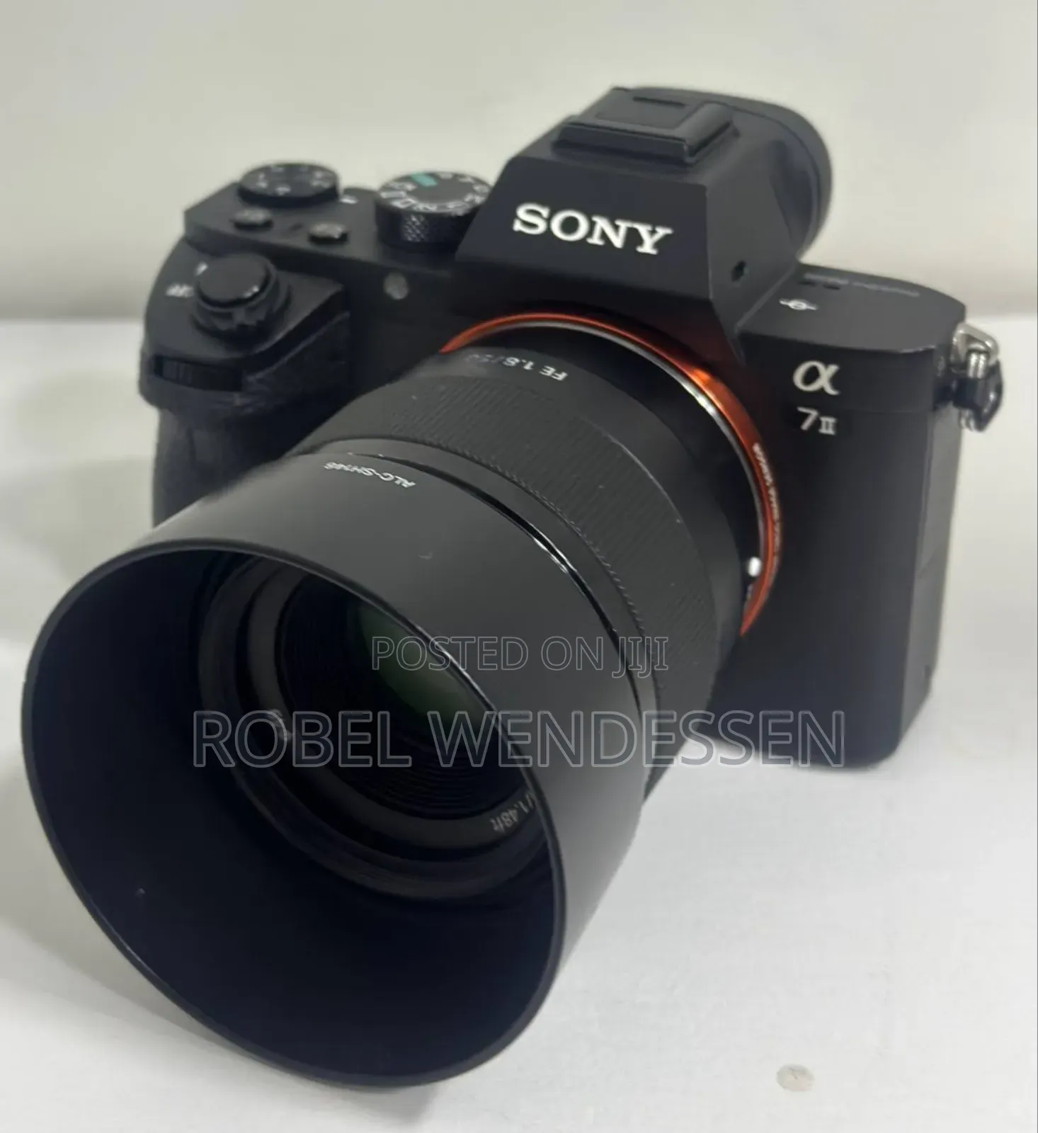 Sony A7 Mark 2 50mm F/1.8 Lens 2 Batteries Charger Bag