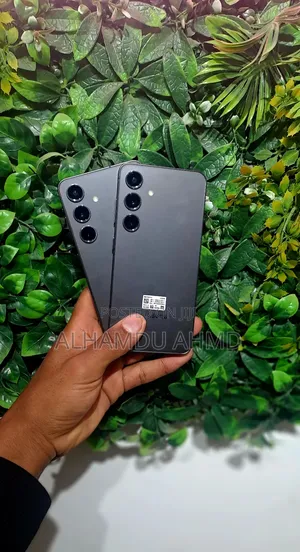 Photo - Samsung Galaxy S24 128 GB