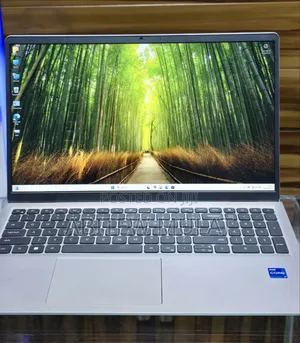 New Laptop Dell Inspiron 15 16GB Intel Core I7 SSD 512GB
