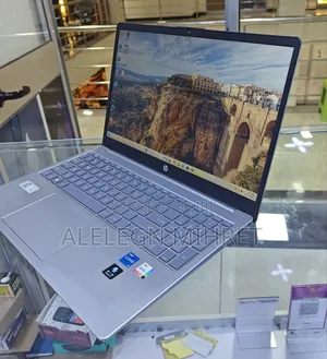 New Laptop HP Stream Notebook 16GB Intel Core I5 SSD 1T