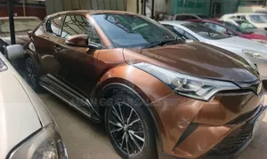 Toyota C-HR 2017 Brown