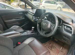 Toyota C-HR 2017 Brown