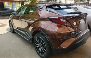 Toyota C-HR 2017 Brown