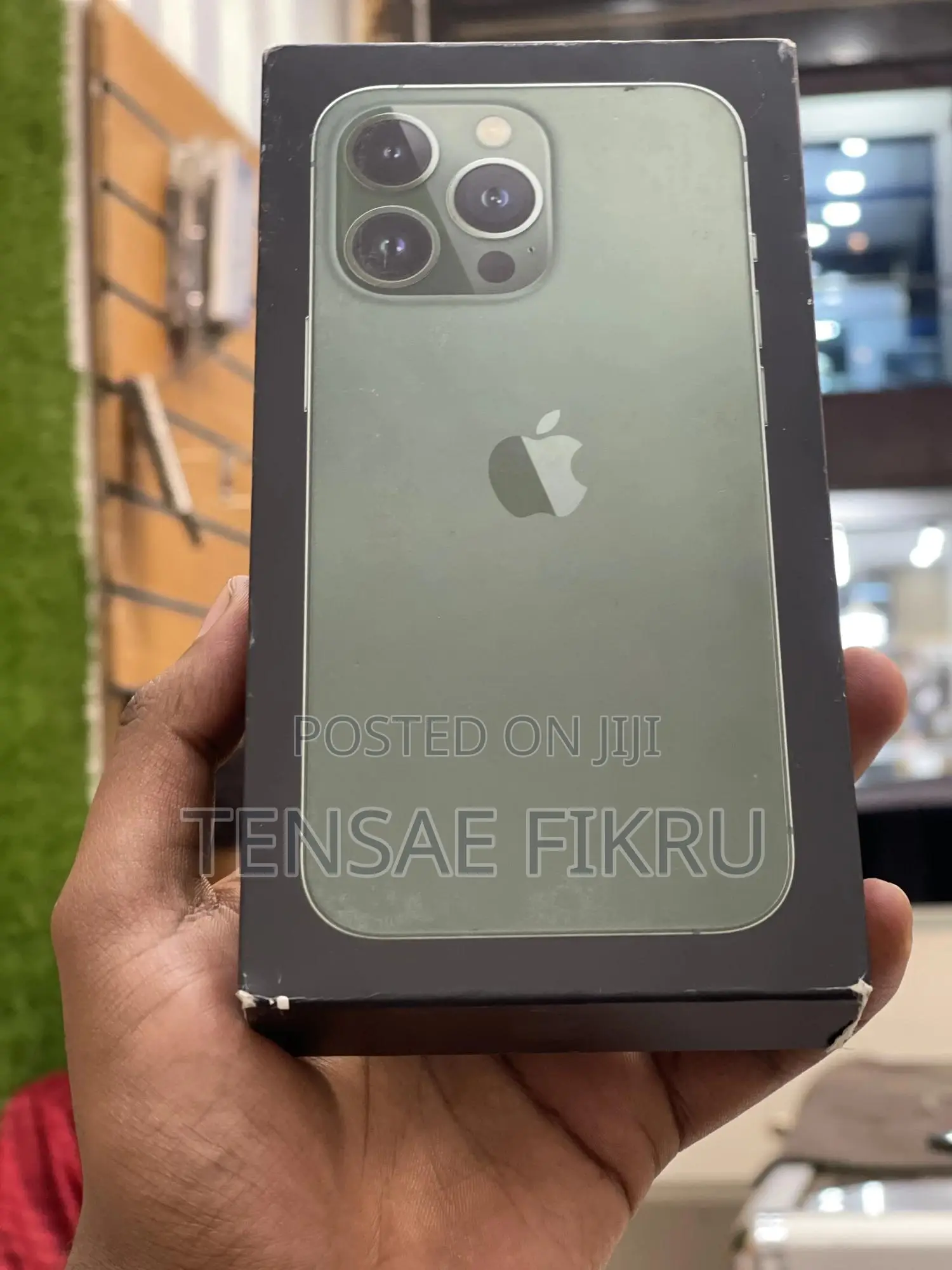 New Apple iPhone 13 Pro 256 GB Green