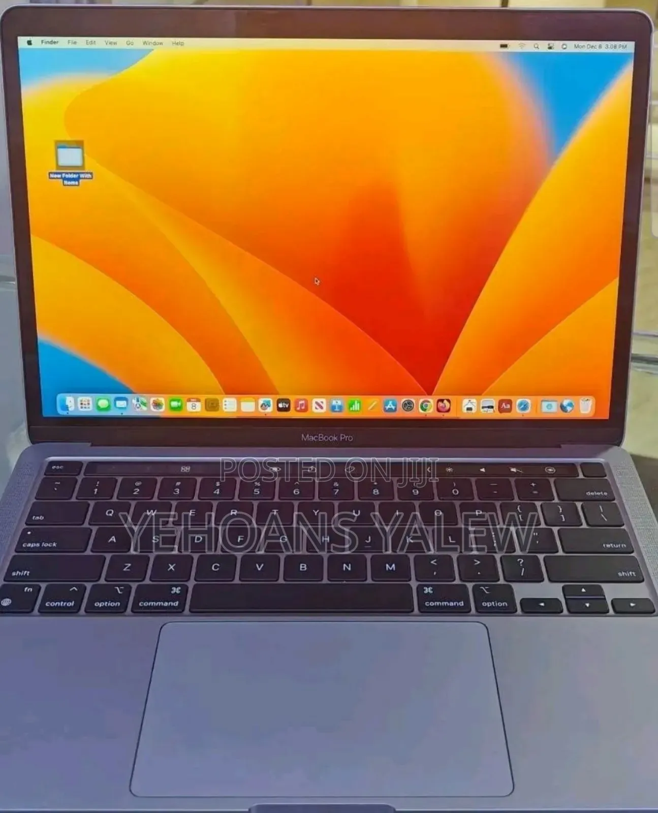 New Laptop Apple MacBook Pro 2022 M2 8GB Apple M2 SSD 256GB