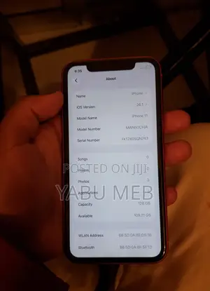 Photo - Apple iPhone 11 128 GB Red