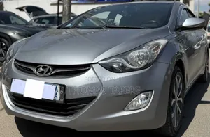 Hyundai Avante 2013 Silver