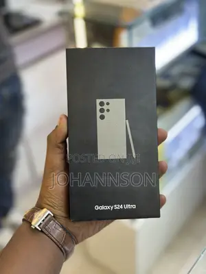 New Samsung Galaxy S24 Ultra 256 GB