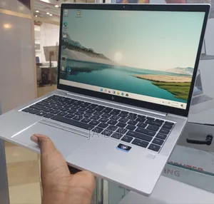 New Laptop HP EliteBook 840 G8 16GB Intel Core I7 SSD 512GB