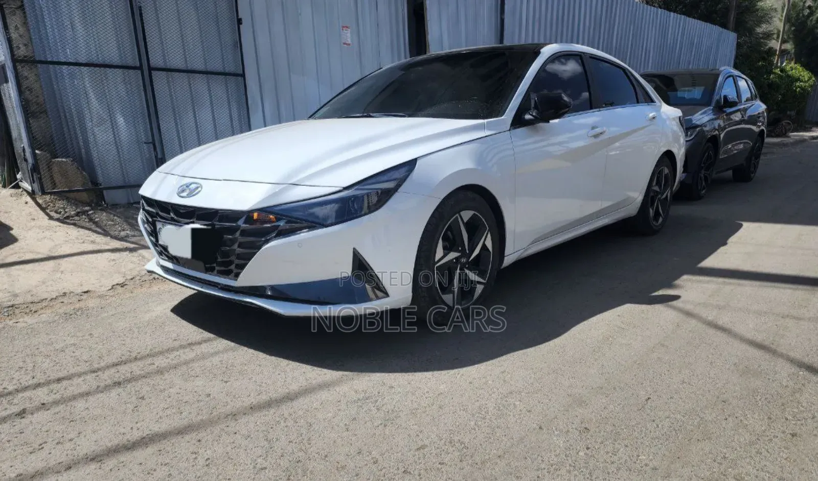 Hyundai Avante 2021 Ivory