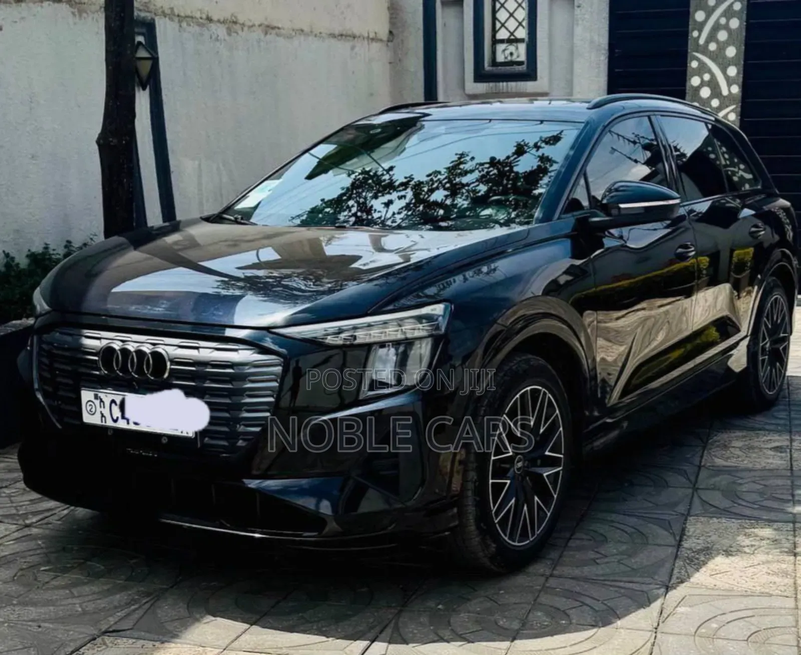 Audi Q5 2023 Matt Black