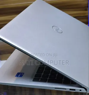 New Laptop Dell Inspiron 15 16GB Intel Core i7 SSD 512GB