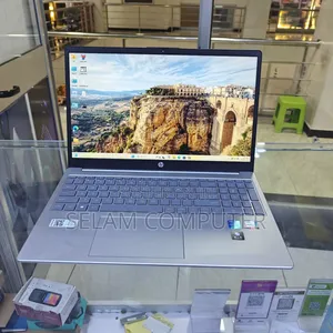 New Laptop HP Stream Notebook 16GB Intel Core I5 SSD 1T