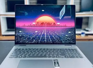 New Laptop Lenovo Yoga 7i 8GB AMD Ryzen 5 SSD 512GB