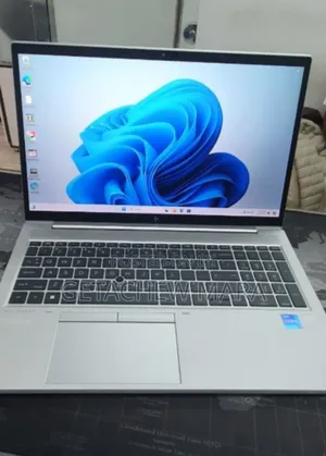 New Laptop HP EliteBook 850 G8 16GB Intel Core I7 SSD 512GB