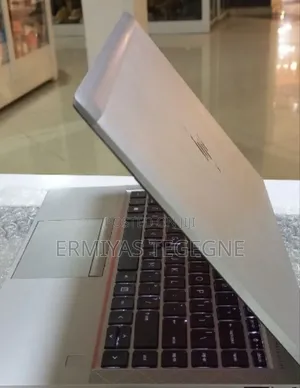 New Laptop HP EliteBook 840 16GB Intel Core M3 SSD 512GB