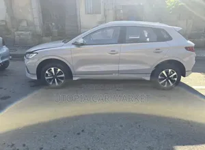 BYD E2 43 kWh 94 hp FWD 2024