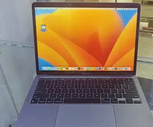 New Laptop Apple MacBook Pro 2023 M2 Pro 14-Inch 8GB Apple M2 SSD 256GB