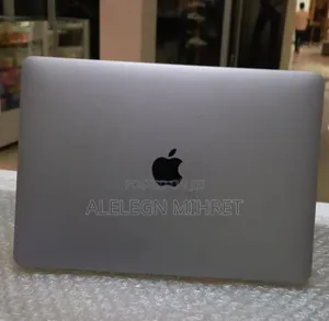 New Laptop Apple MacBook Pro M1 8GB Apple M1 SSD 256GB