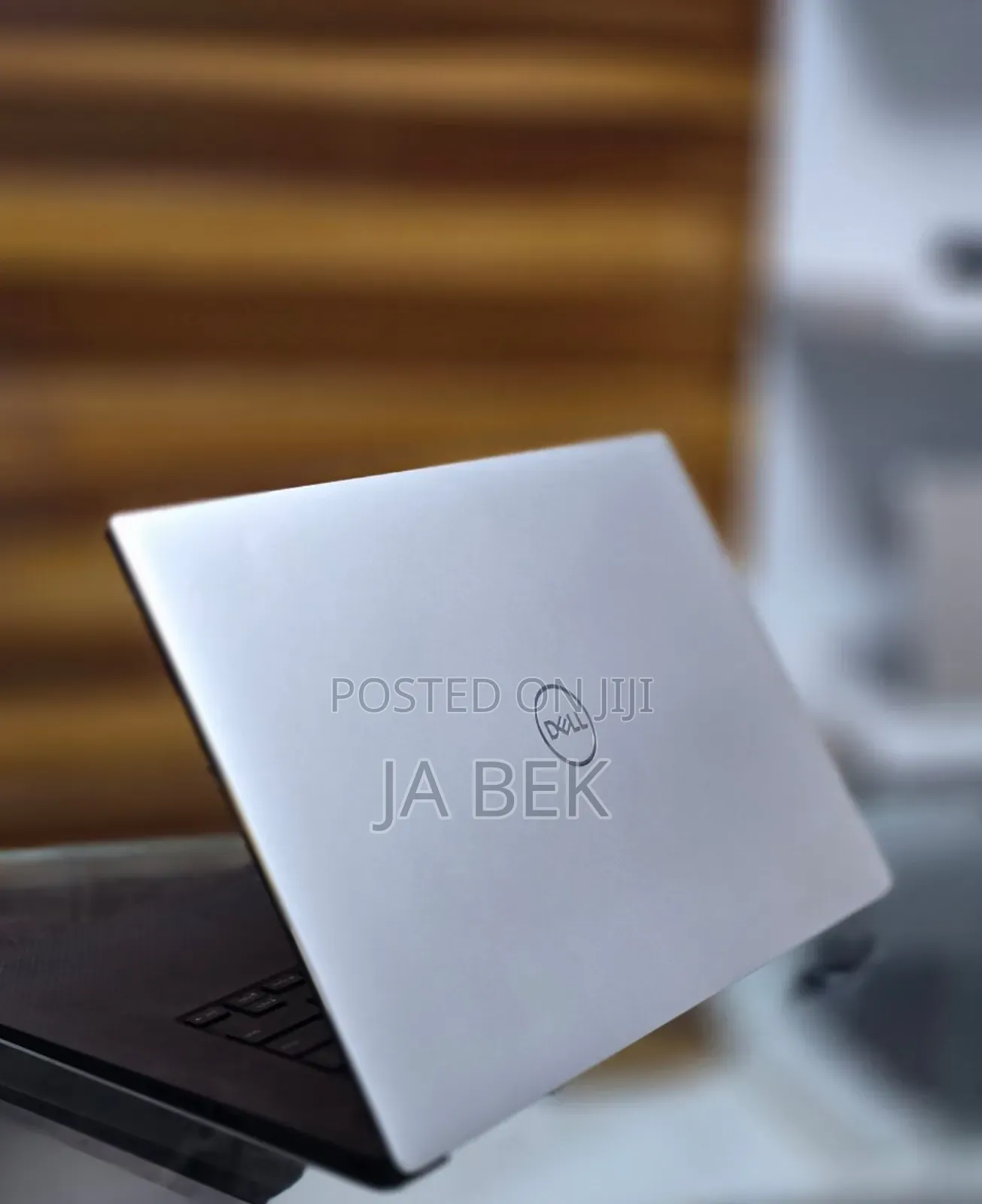 New Laptop Dell Precision 5540 16GB Intel Core I9 SSD 512GB