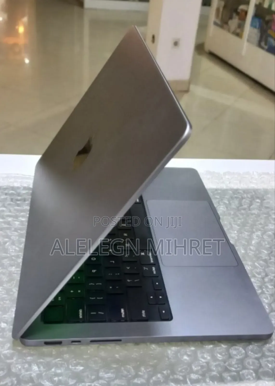 New Laptop Apple MacBook Pro 2021 M1 16GB Apple M1 SSD 512GB