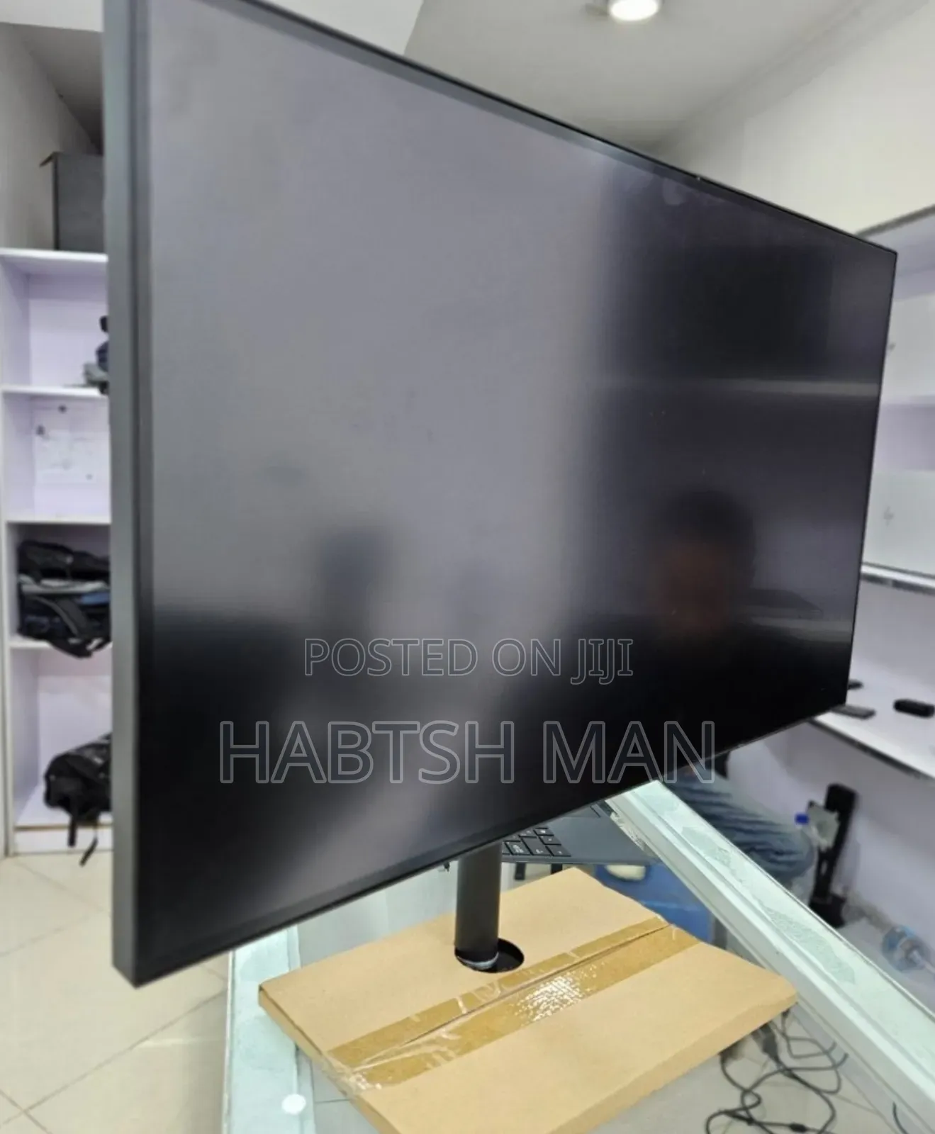 Lenovo 37 Inch Monitor