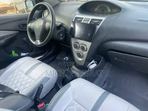 Toyota Yaris 2006 Silver