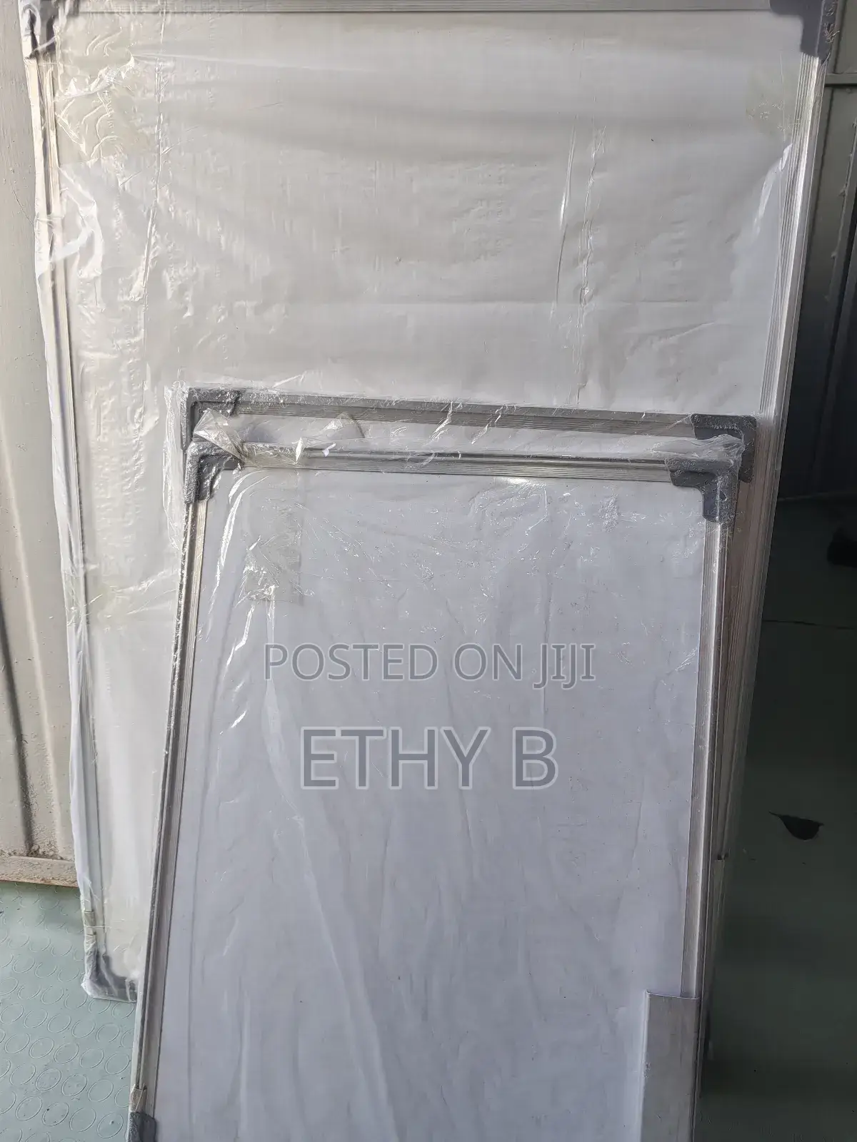 Whiteboard 60x90 With Free Magnetic Eraser
