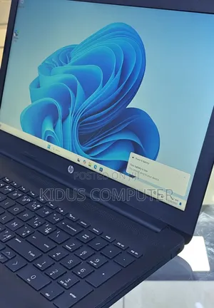 New Laptop HP Stream Notebook 8GB Intel Core I5 HDD 1T