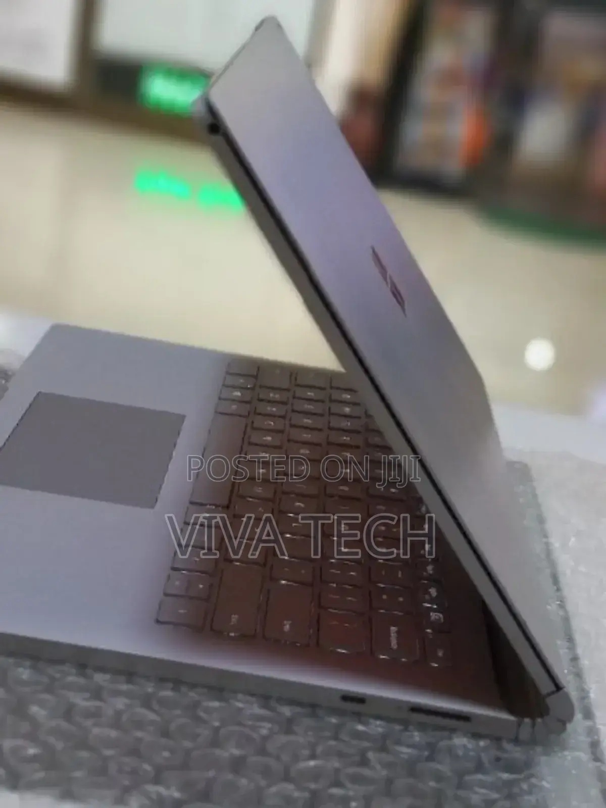 New Laptop Microsoft Surface Book 3 16GB Intel Core I7 SSD 256GB
