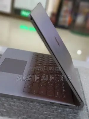 New Laptop Microsoft Surface Book 3 16GB Intel Core I7 SSD 256GB