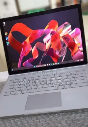 New Laptop Microsoft Surface Book 3 16GB Intel Core I7 SSD 256GB