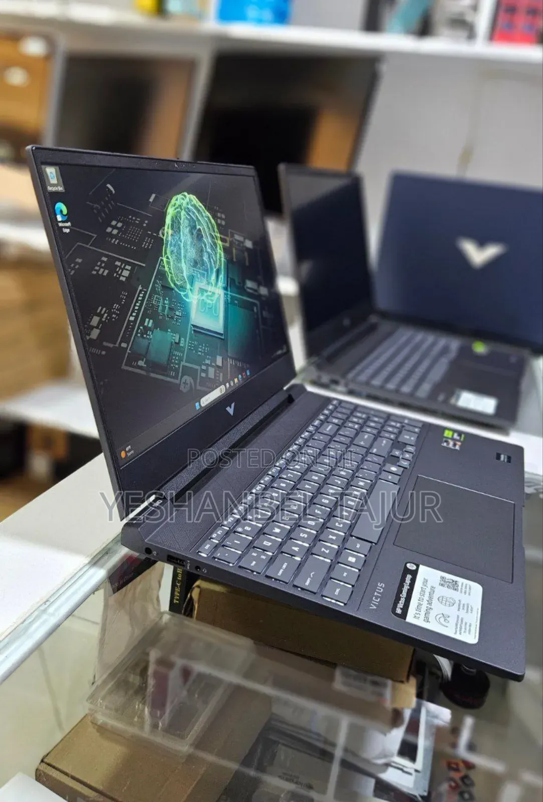 New Laptop HP Victus 15 16GB AMD Ryzen 7 SSD 512GB