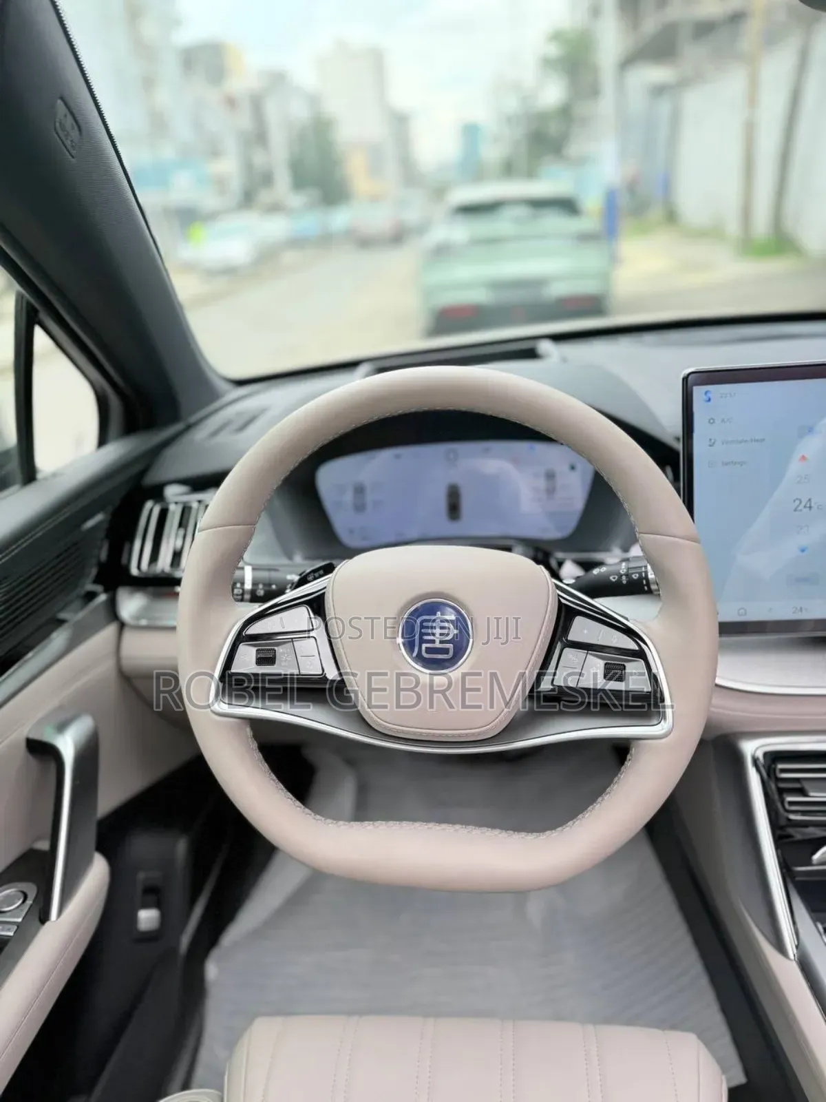 New BYD Tang DM-i 2025 Beige