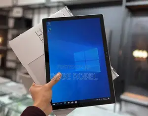 Photo - New Laptop Microsoft Surface Book 8GB Intel Core I5 SSD 256GB