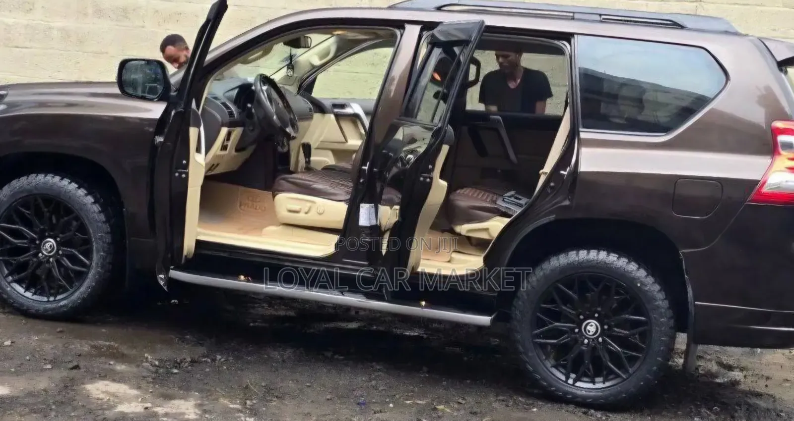 Toyota Land Cruiser Prado 2017 Brown