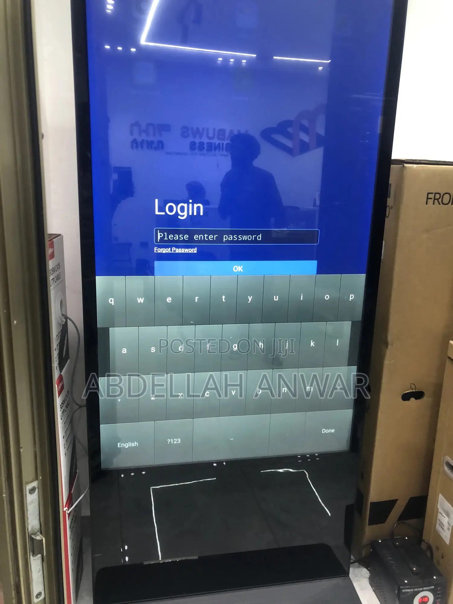 Signature Display, 65 Inch