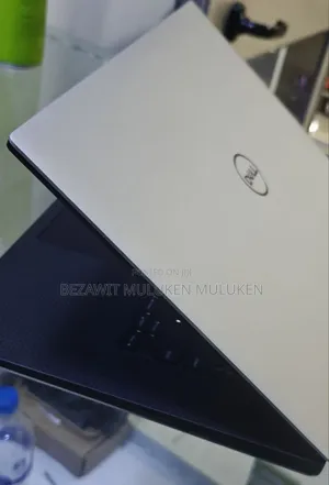 New Laptop Dell XPS 13 16GB Intel Core I7 SSD 512GB