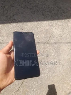 Photo - Xiaomi Mi 8 Lite 64 GB Black