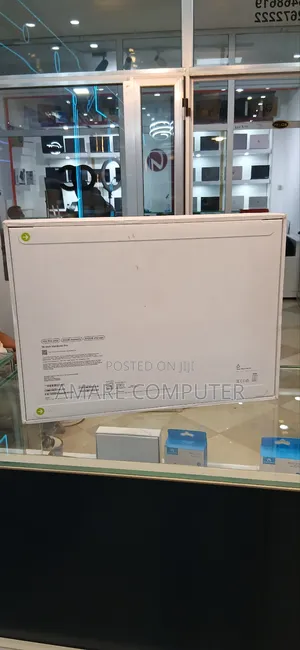 New Laptop Apple MacBook Pro 24GB Apple M4 Pro SSD 512GB