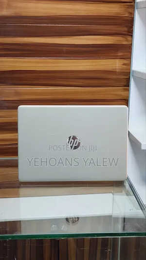 New Laptop HP Stream Notebook 4GB Intel Pentium SSD 60GB